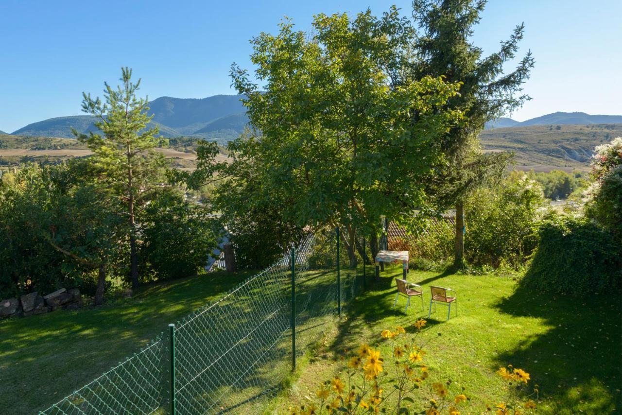 O Zierzo Villa Jaca Eksteriør bilde